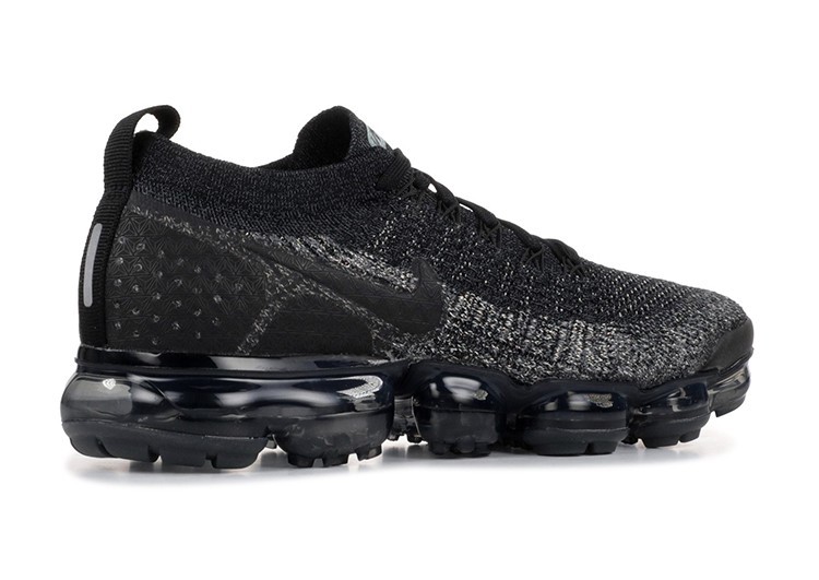 נעלי נייק-Nike Air Vapormax Flyknit 2 Black Gray – תמונה 4