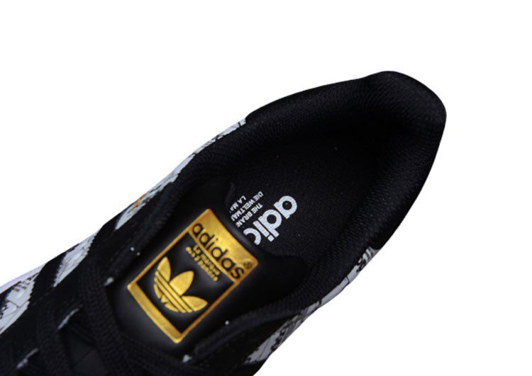 נעלי אדידס-ADIDAS Stan Smith - Black & Logo Print – תמונה 11