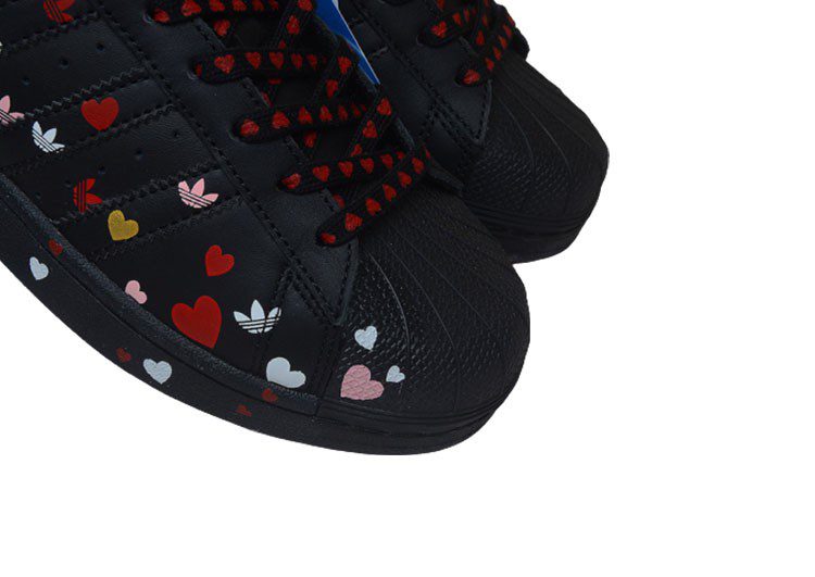 נעלי אדידס-ADIDAS Stan Smith - Black & Red Hard – תמונה 10
