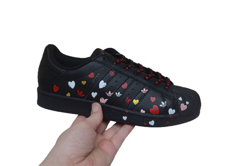 נעלי אדידס-ADIDAS Stan Smith - Black & Red Hard – תמונה 5