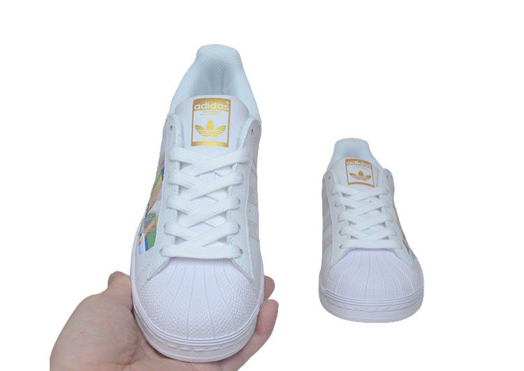 נעלי אדידס-ADIDAS Stan Smith- White-Multi Logo – תמונה 6