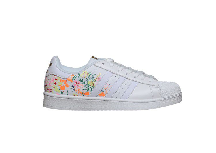 נעלי אדידס-ADIDAS Stan Smith - White With Fleur – תמונה 2
