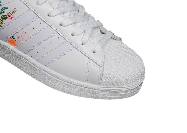 נעלי אדידס-ADIDAS Stan Smith - White With Fleur – תמונה 6