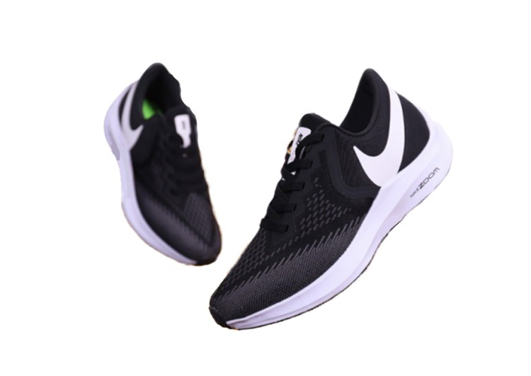 נעלי נייק-NIKE AIR ZOOM VOMERO W6-Black-White – תמונה 6