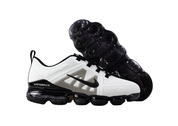 נעלי נייק-NIKE AIR VAPROMAX 2019 - WHITE-BLACK LOGO – תמונה 5