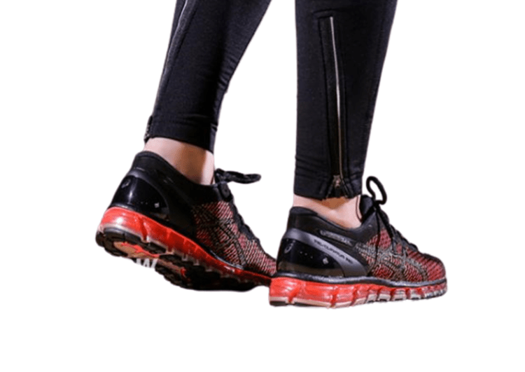נעלי אסיקס-ASICS - Black & Red Body – תמונה 5
