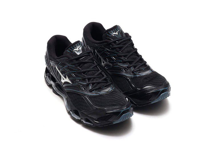 נעלי מיזונו-MIZUNO-Black & Smalt Blue – תמונה 6