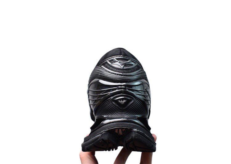 נעלי מיזונו-MIZUNO-Gunmetal & Black Russian – תמונה 4