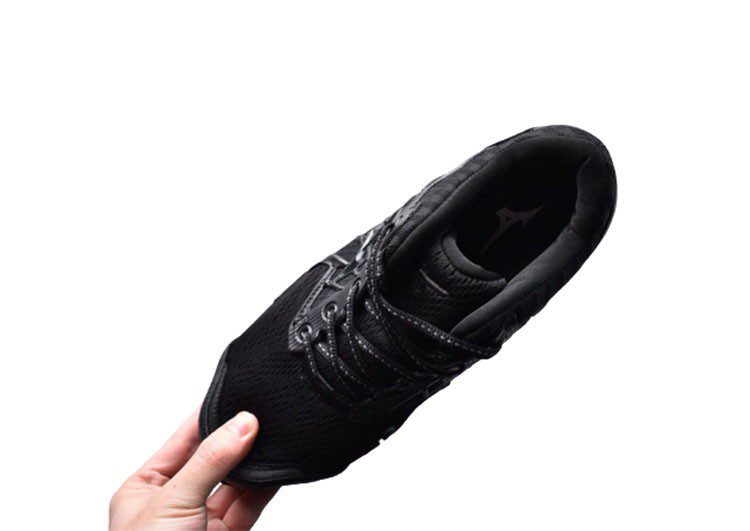 נעלי מיזונו-MIZUNO-Gunmetal & Black Russian – תמונה 7