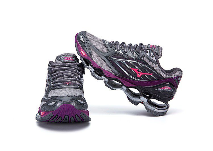 נעלי מיזונו-MIZUNO-Radical Red & Palatinate Purple – תמונה 5