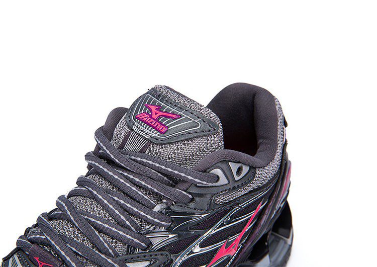 נעלי מיזונו-MIZUNO-Radical Red & Palatinate Purple – תמונה 7