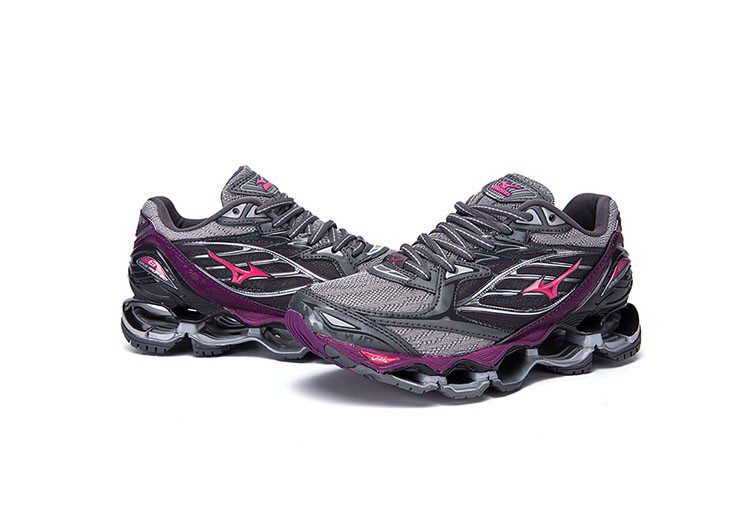 נעלי מיזונו-MIZUNO-Radical Red & Palatinate Purple – תמונה 4