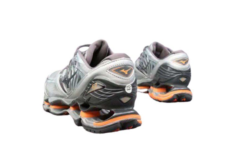 נעלי מיזונו-MIZUNO-Silver & Scorpion – תמונה 3