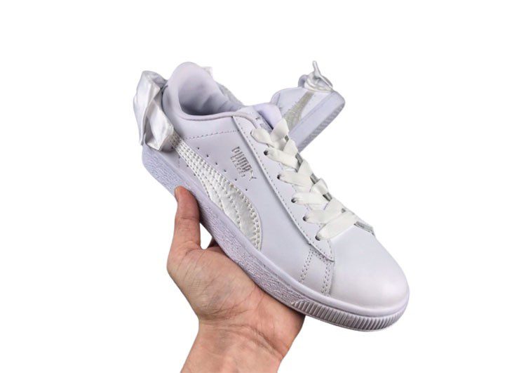 נעלי פומה- PUMA basket heart rihanna leather -Titan White – תמונה 12