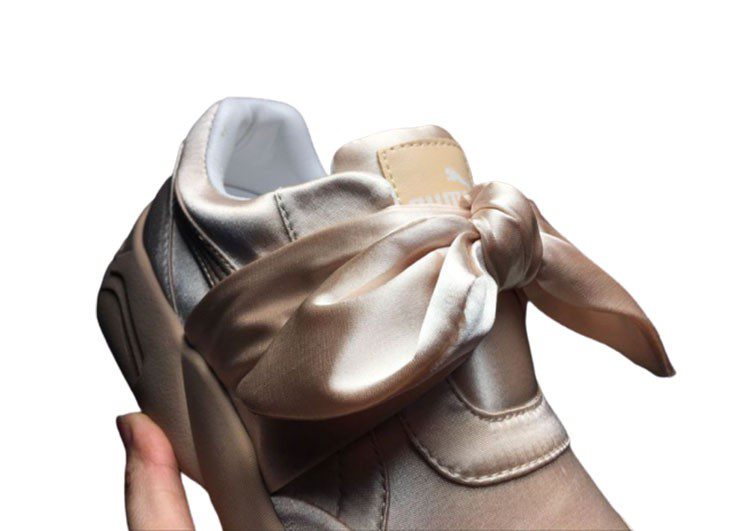 נעלי פומה- PUMA rihanna bow rubbon silk cherry blossom pink-Del Rio – תמונה 4