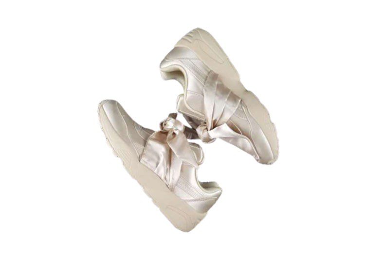 נעלי פומה- puma rihanna bow rubbon silk cherry blossom pink-White Pointer – תמונה 5