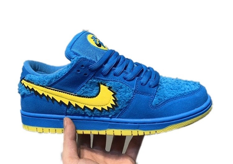 נעליי נייק-NIKE SB DUNK LOW PRO QS - Blue & Yellow Logo – תמונה 3