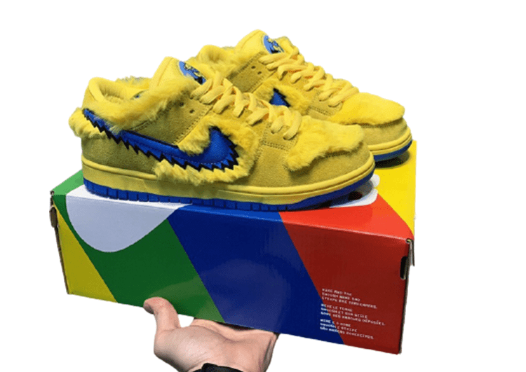 נעליי נייק-NIKE SB DUNK LOW PRO QS - Yellow & Blue Logo – תמונה 3
