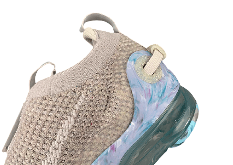 נעלי נייק-NIKE AIR VAPROMAX 2019 - Silk – תמונה 4