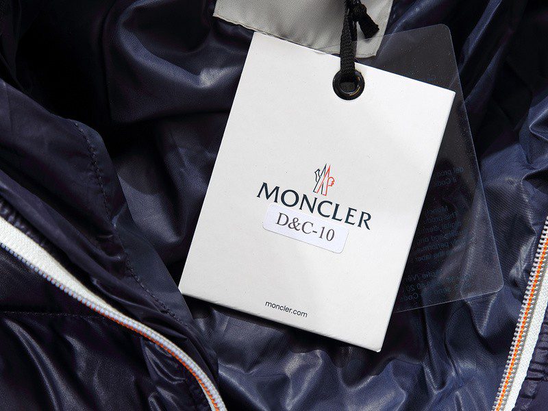 חליפה מונקלר-MONCLER SUIT - Blue Zodiac – תמונה 14