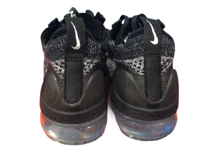 נעלי נייק-NIKE VAPROMAX 2021 – תמונה 4