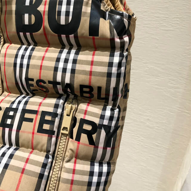 ברברי - BURBERRY VEST- Sandrift & Black – תמונה 7