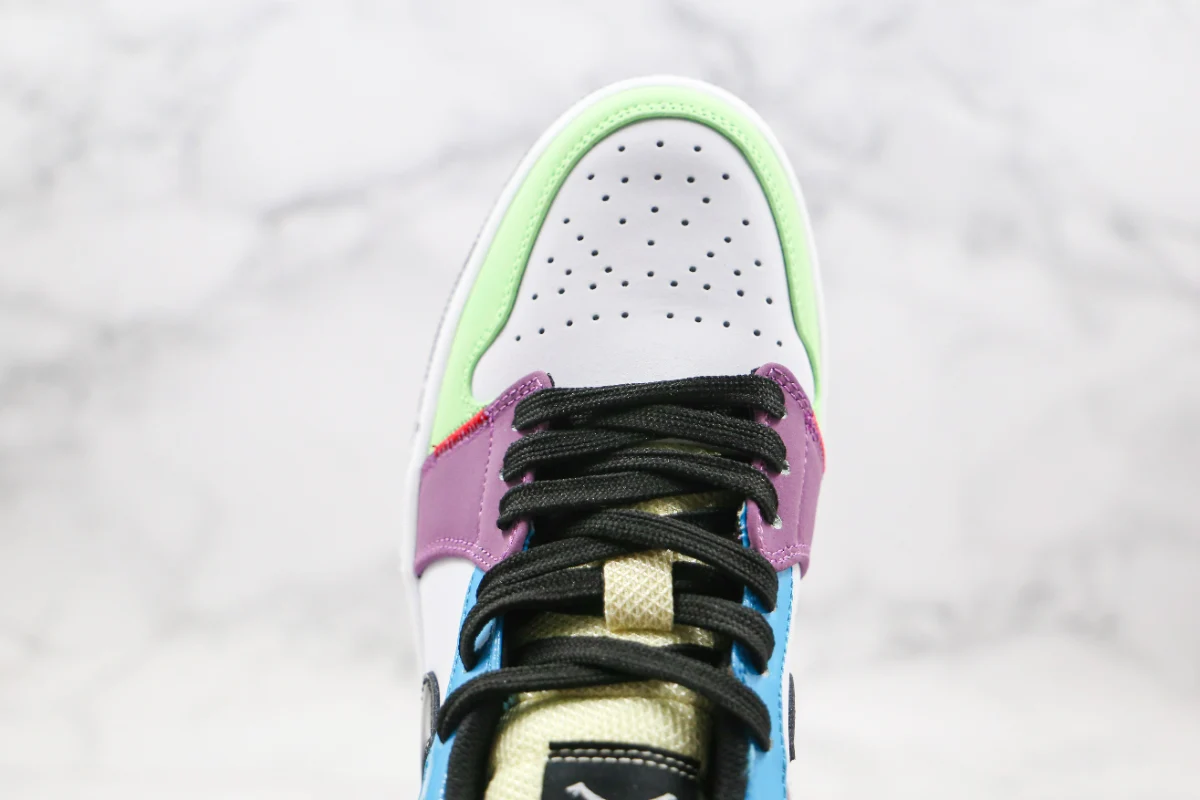 נעלי נייק-NIKE AIR JORDAN 1 LOW - MIX COLORS – תמונה 4