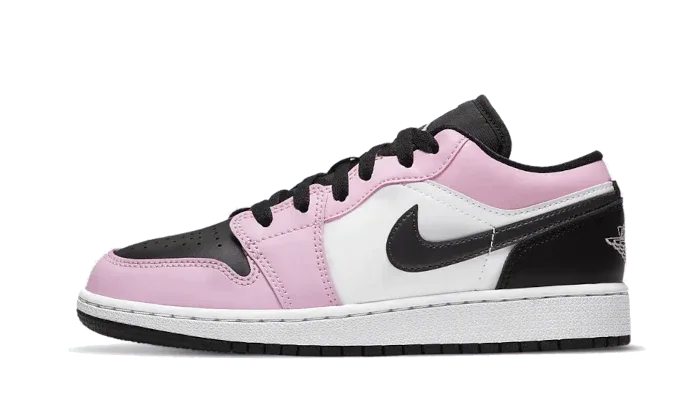 נעלי נייק-NIKE AIR JORDAN 1 LOW - White Light Arctic Pink