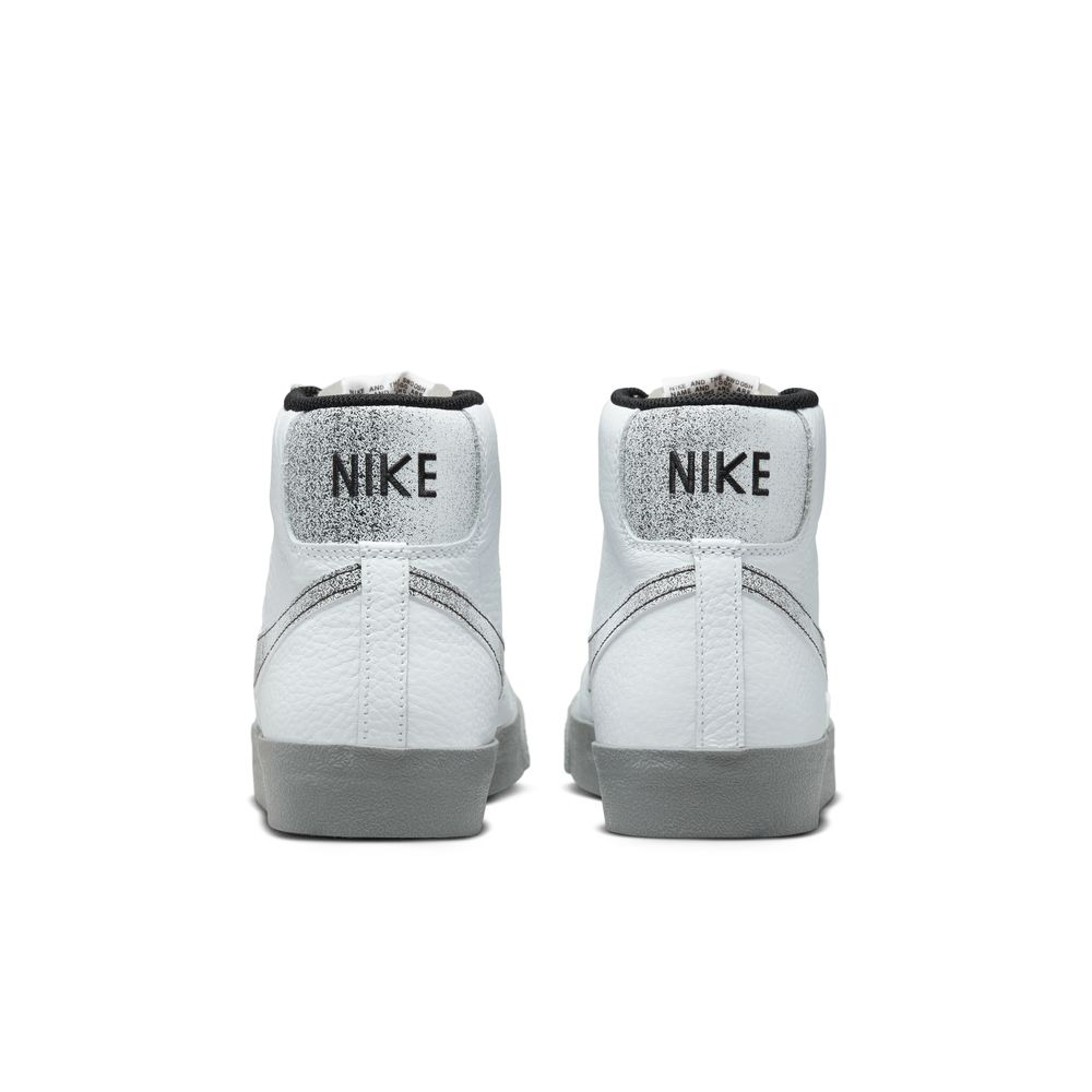 נייק בלייזר גבוהות- NIKE BLAZER MID '77 WHITE GREY – תמונה 2
