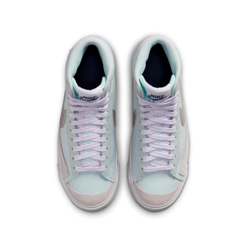 נייק בלייזר גבוהות- NIKE BLAZER MID '77 VINTAGE WHITE LIGHT BLUE – תמונה 4