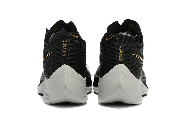 Nike ZoomX Vaporfly Next% 2 Running Shoes Black Gold – תמונה 3
