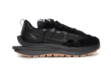 Nike Vaporwaffle Sacai Black Gum