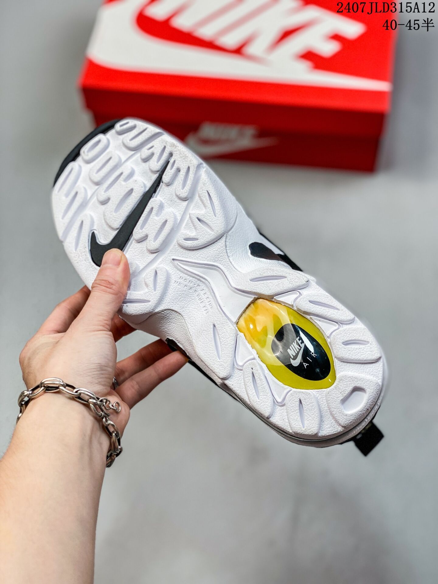 נעלי נייק Nike Air DT Max '96 White Black – תמונה 6